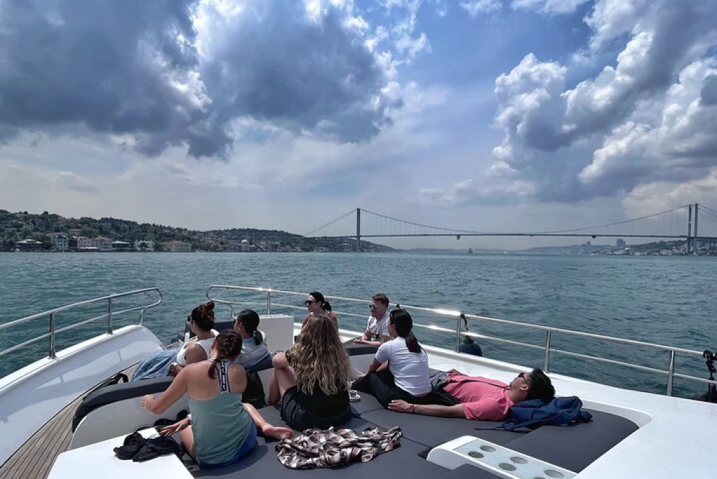 Croisière VIP sur le Bosphore l'après-midi