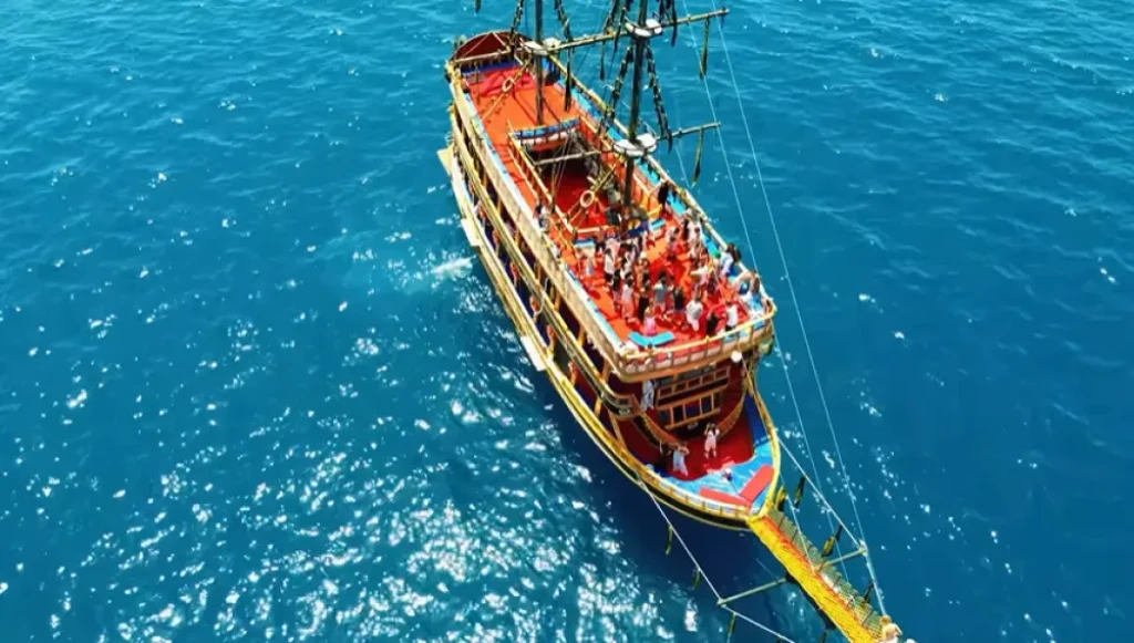 Antalya Pirate Boat Trip With Lunch and Soft Drinks