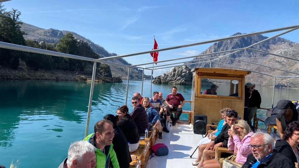 Antalya Green Canyon Boat Tour with Lunch & Drinks