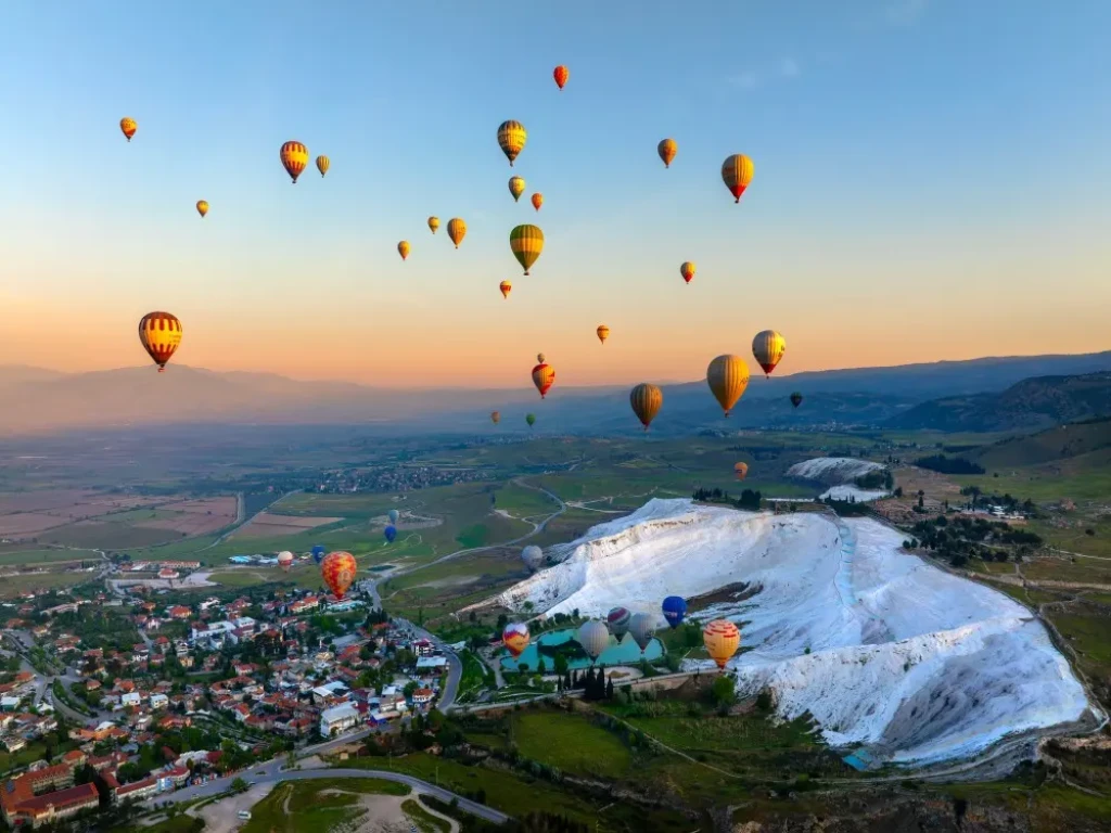 Pamukkale Day Tour with Hot Air Balloon from Antalya