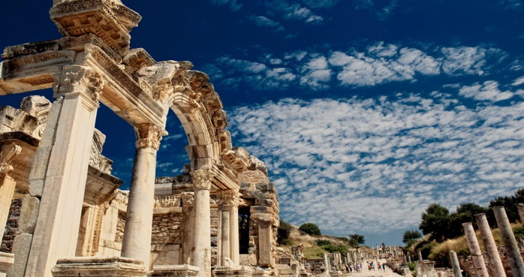 İzmir Şirince-Meryem Ana-Efes Ancient City-Kuşadası Tour 23-25 October 2026