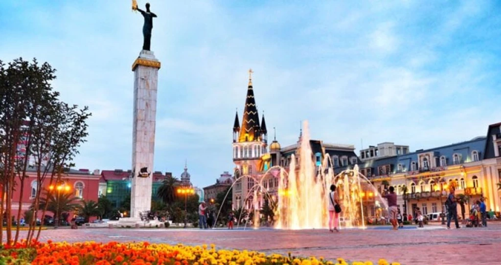 BAŞTAN BAŞA KARADENİZ VE BATUM TURU 17-23 AĞUSTOS 2026
