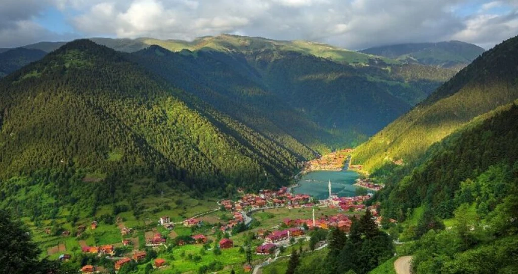 BAŞTAN BAŞA KARADENİZ VE BATUM TURU 17-23 AĞUSTOS 2026