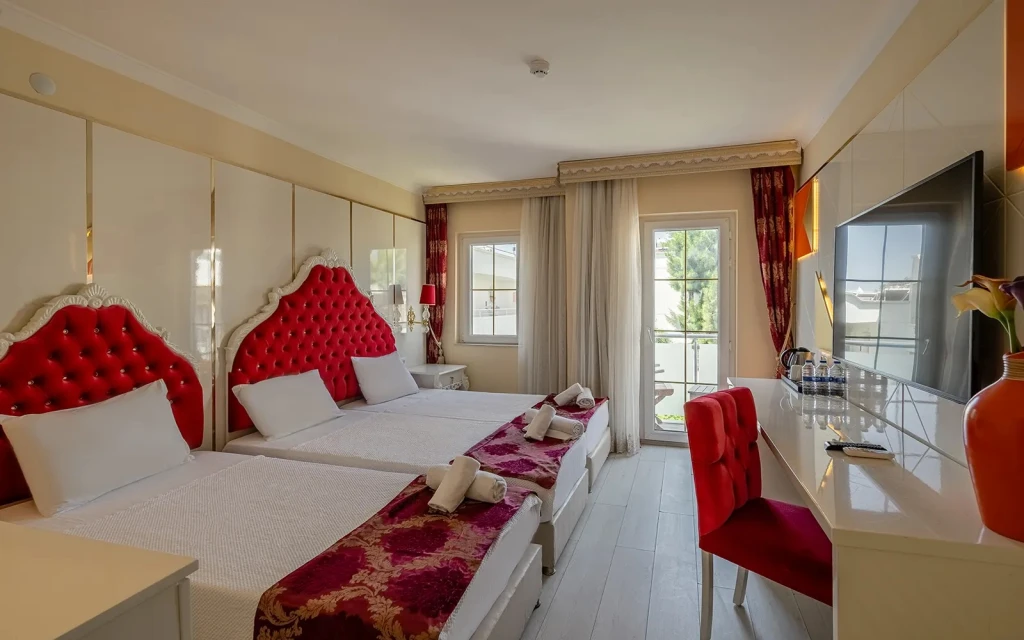 Bodrum Golden Beach Otel ( Bursa Çıkışlı Tatil Turu)