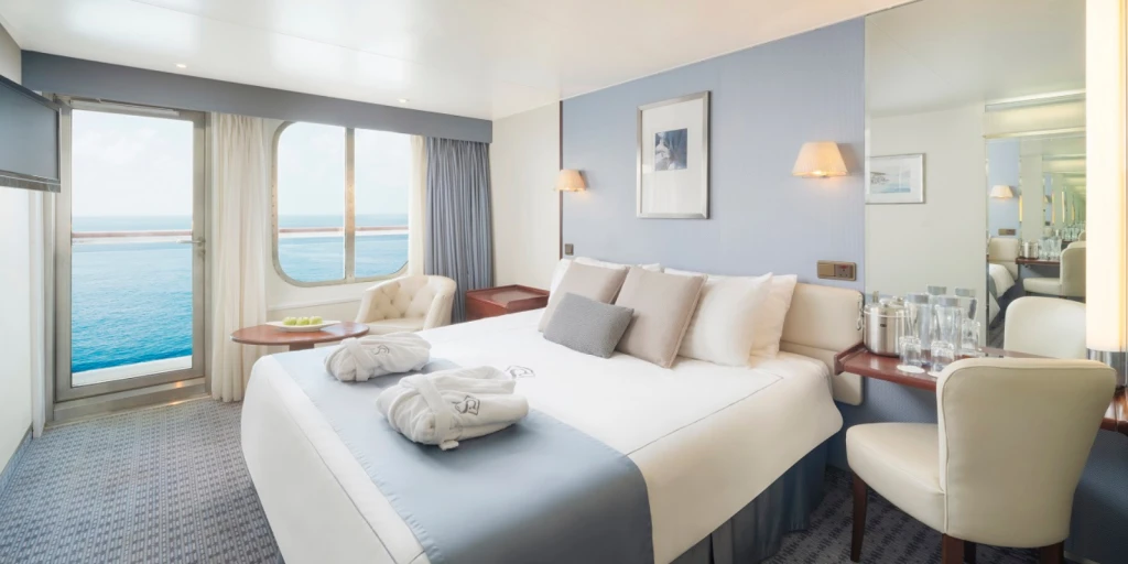 Blue Sapphire ile Yunan Adaları -Çeşme Hareket -3 Gece 4 Gün Kapıda Vize