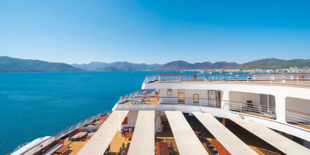 Blue Sapphire ile Yunan Adaları -Çeşme Hareket -3 Gece 4 Gün Kapıda Vize