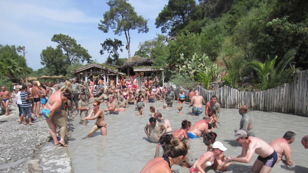 Dalyan Boat Trip with Mud Baths and Turtle Beach from Dalyan