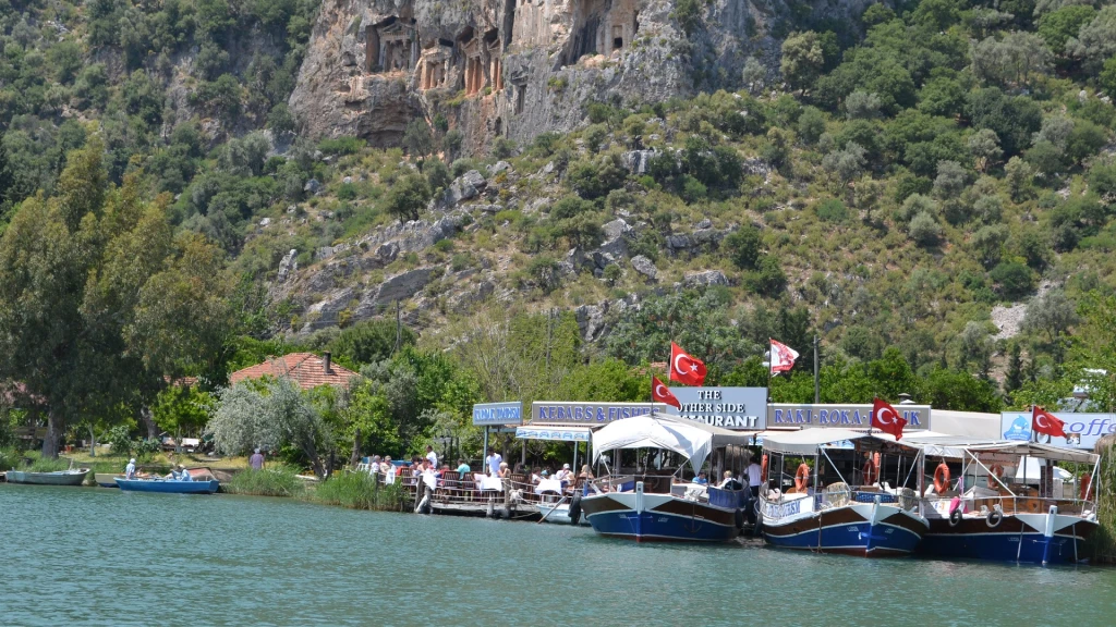 Dalyan Boat Trip with Mud Baths and Turtle Beach from Dalyan