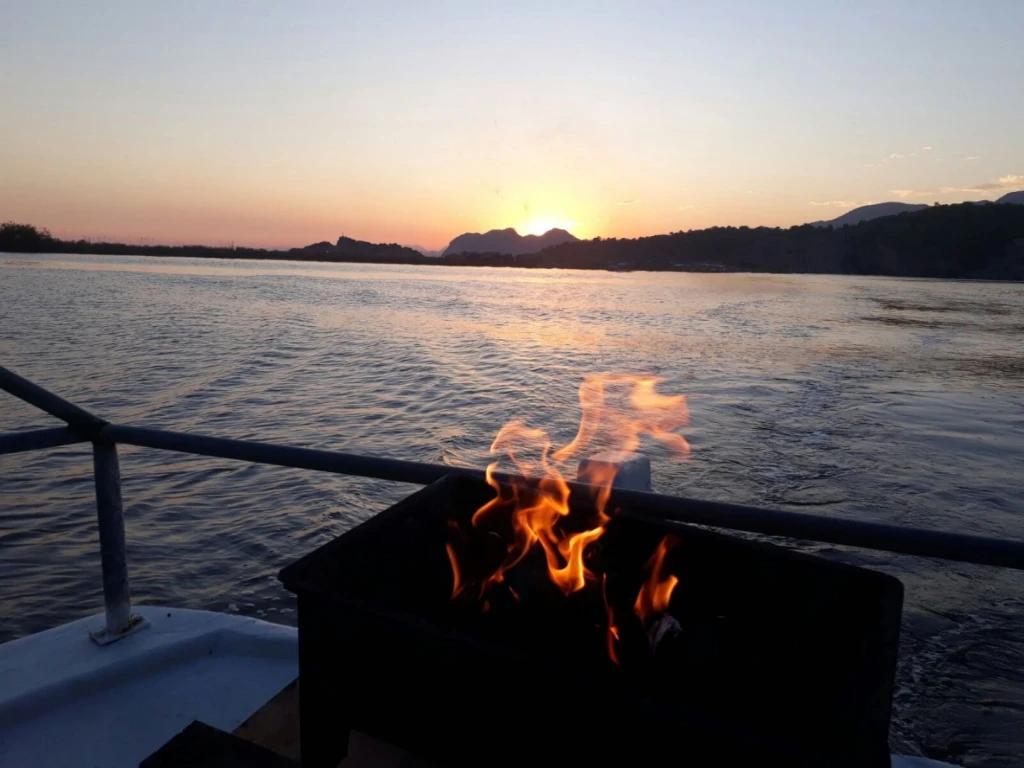 Moonlight River Cruise, Mud Bath & Dinner from Dalyan