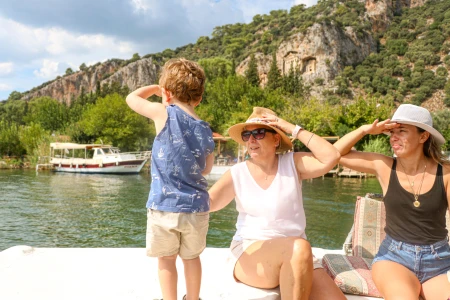Classic Dalyan Boat Trip from Sarıgerme (with Mud Baths & Turtle Beach)