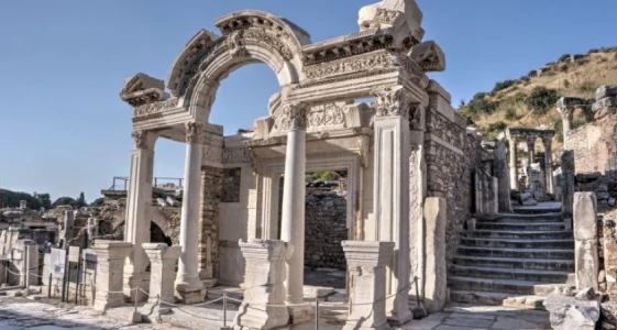 Full Day Ephesus Classic Private Mercedes Van + Driver + Tour Guide