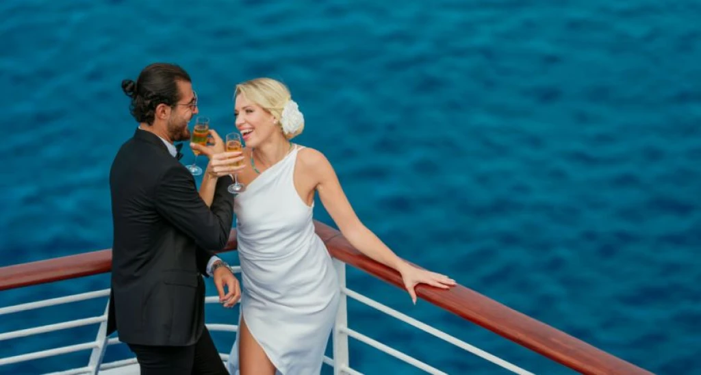Selectum Blu Cruises ile Kapı Vizeli 3 Gece Yunan Adaları - Samos Dönüş