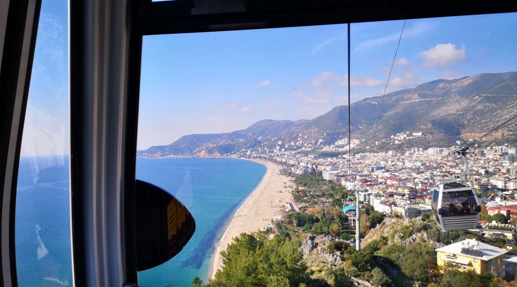 Alanya Bus Tour with Damlatas Cave & Boat Trip from Side