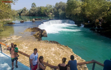 Side Cabrio Bus Nature & Culture Tour with Green Canyon Cruise