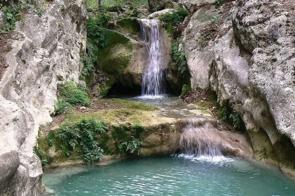 Side Cabrio Bus Nature & Culture Tour with Green Canyon Cruise