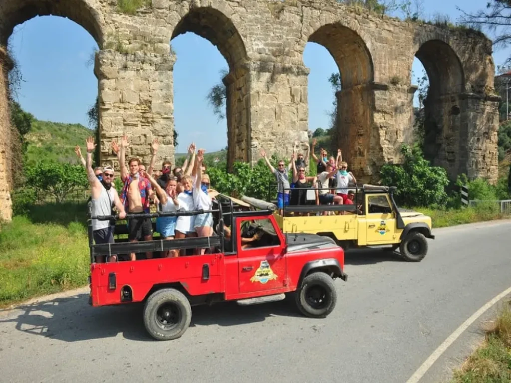 Side Jeep Safari, Green Canyon Boat Trip & Lunch