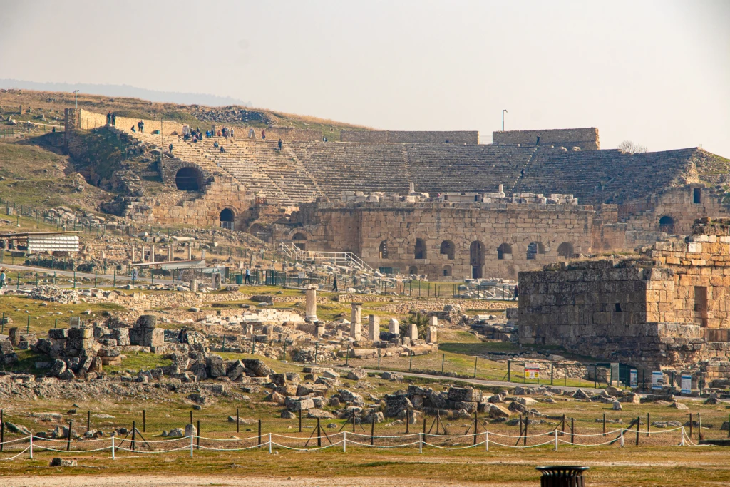 Side to Pamukkale Tour: Cotton Castle & Hierapolis Day Trip