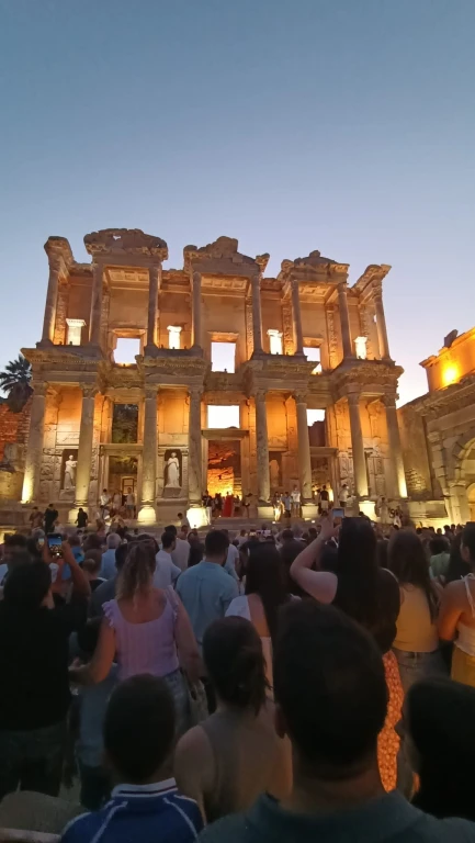 Efes Gece Müzeciliği Turu