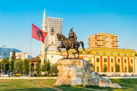 BALKANLAR TURU