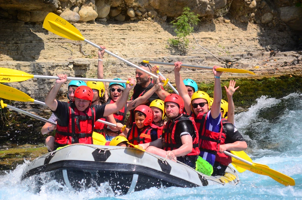 Rafting Adventure with Lunch from Side