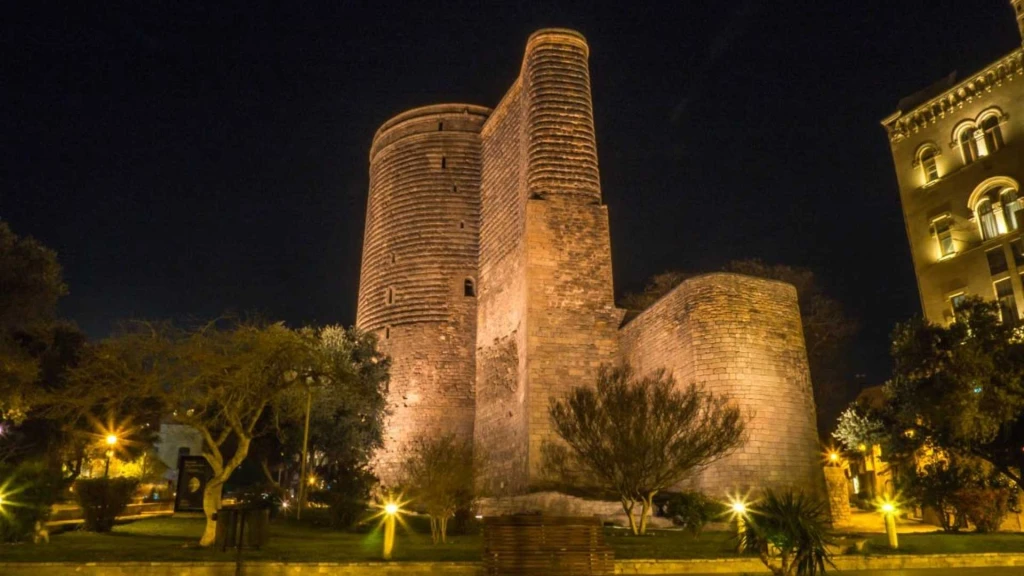 Ekstra Turlar Dahil Baştan Başa Azerbaycan  / Ajet Havayolları Tarifeli Seferleri ile /  3 Gece konaklamalı