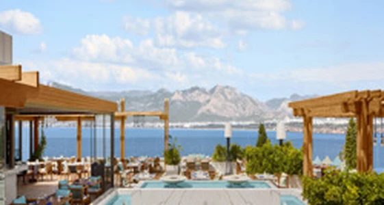 Akra V Hotel