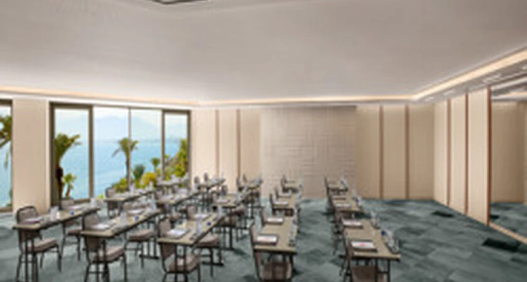 Akra V Hotel