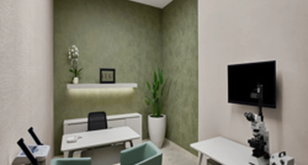 Akra V Hotel