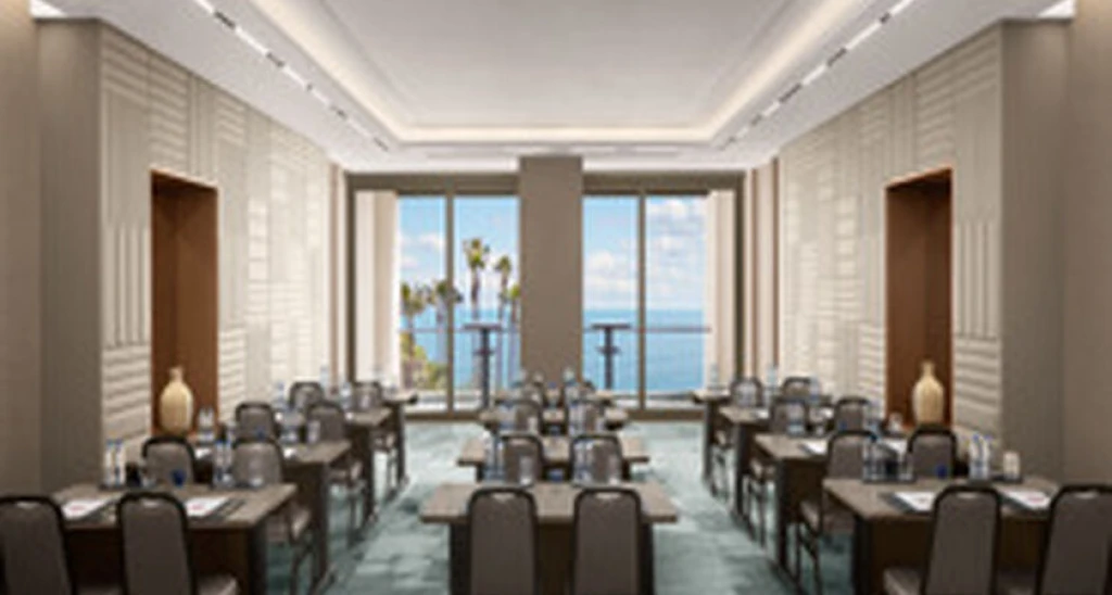 Akra V Hotel