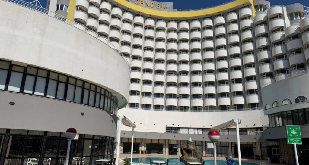 Cender Hotel