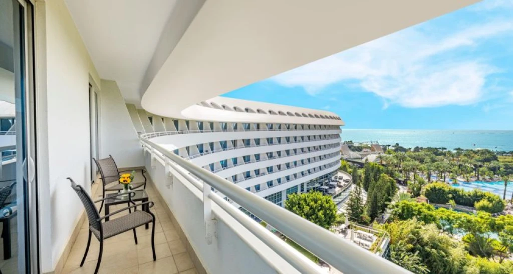 Concorde Deluxe Resort Hotel