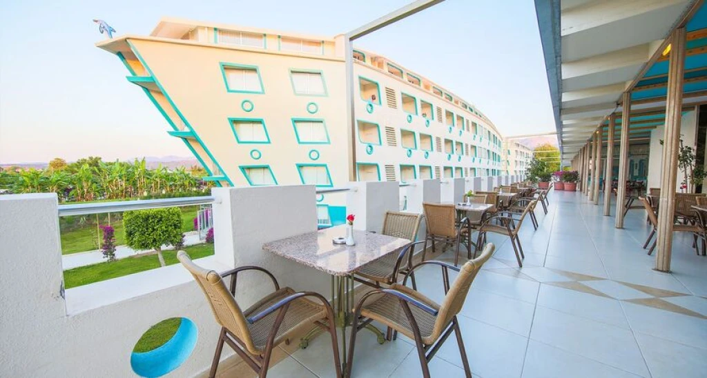 Daima Biz Hotel