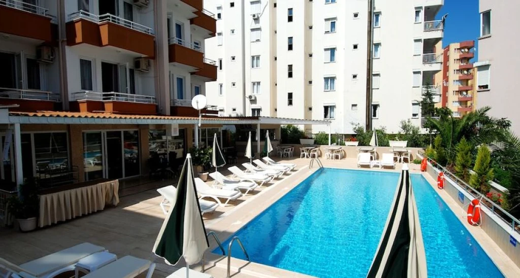 Lara Diamond Hotel