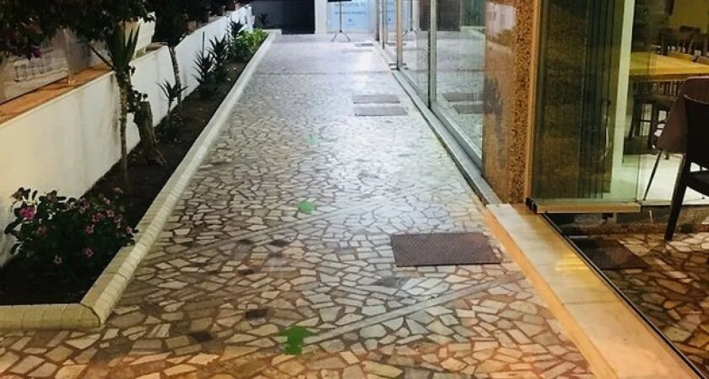 Lara Kapris Hotel