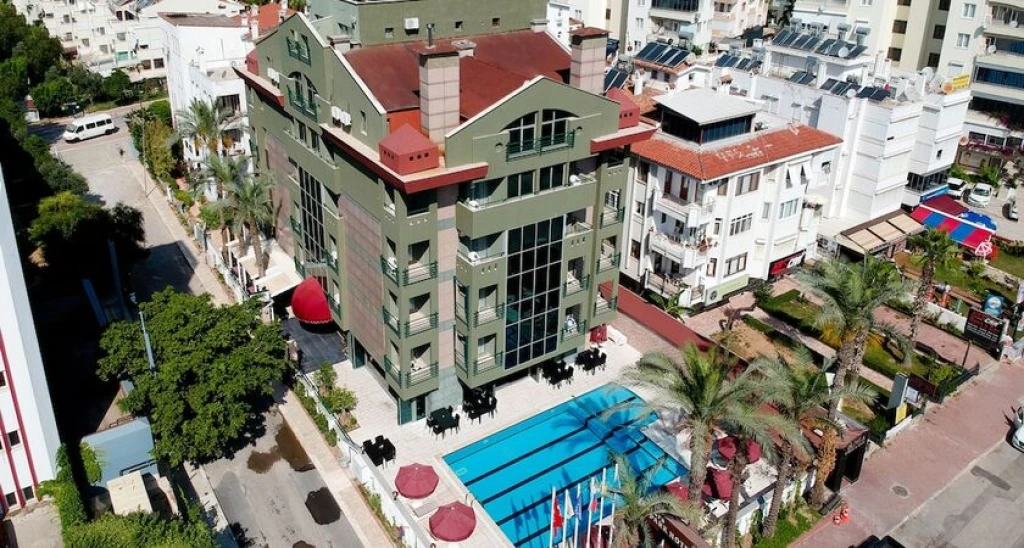 Lara Park Hotel