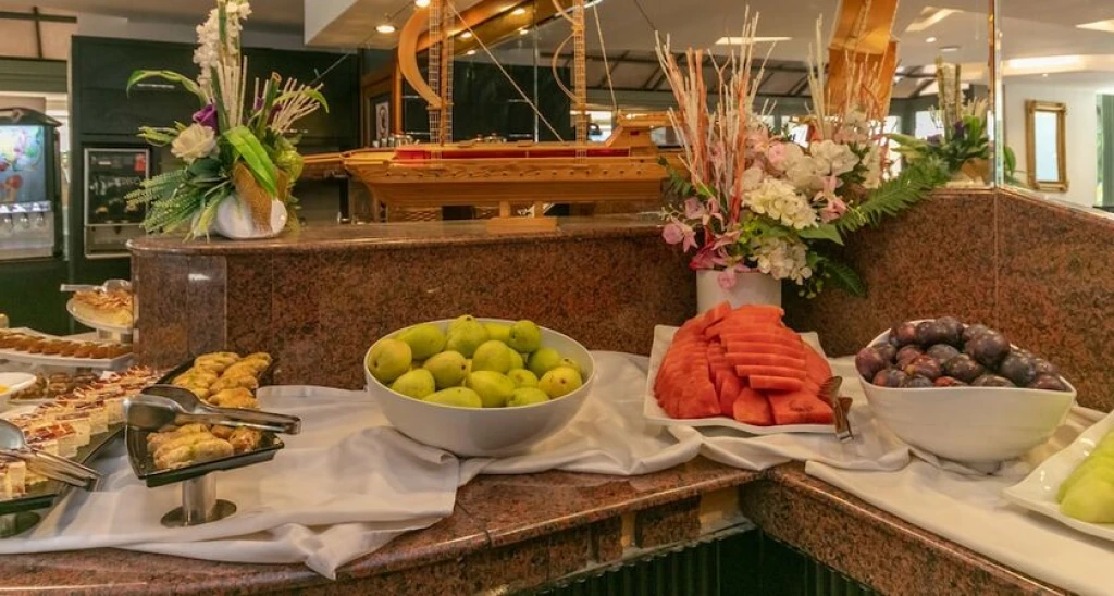 Lara Park Hotel