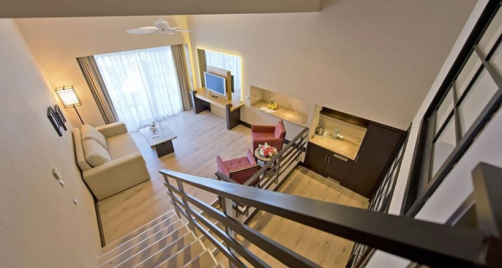 Limak Lara De Luxe Hotel - All Inclusive