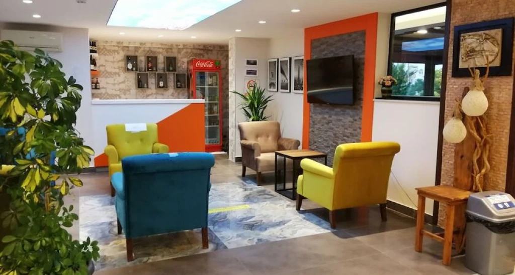 Luna Hotel