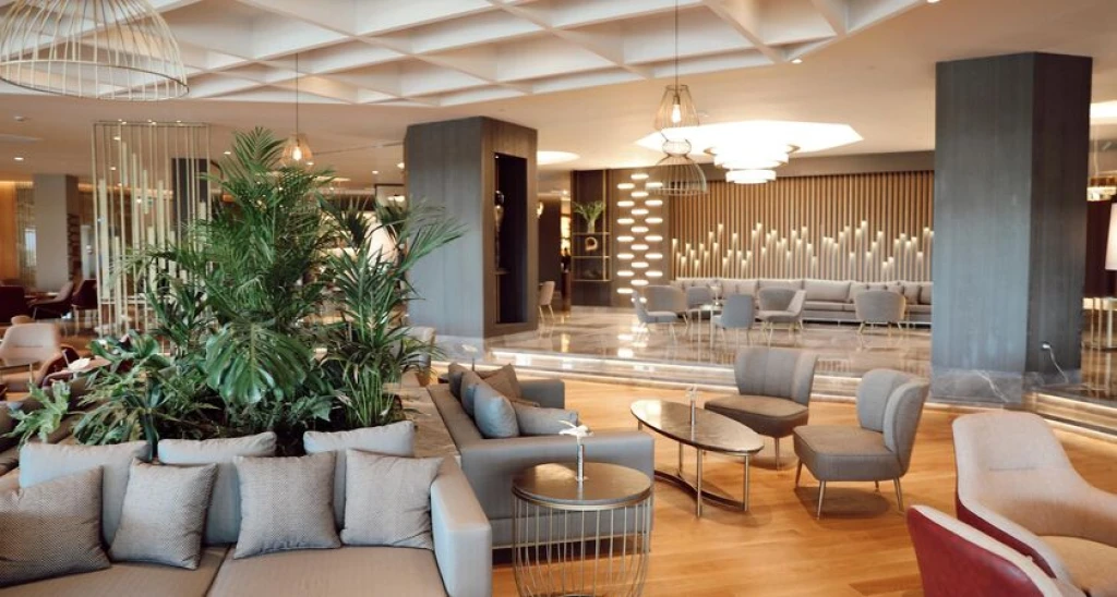 MIRAMARE BEACH HOTEL