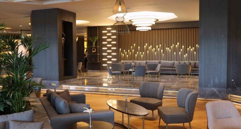 MIRAMARE BEACH HOTEL