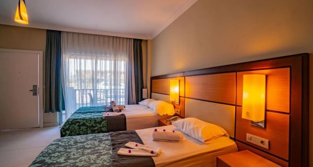 Prenses Sealine Beach Hotel