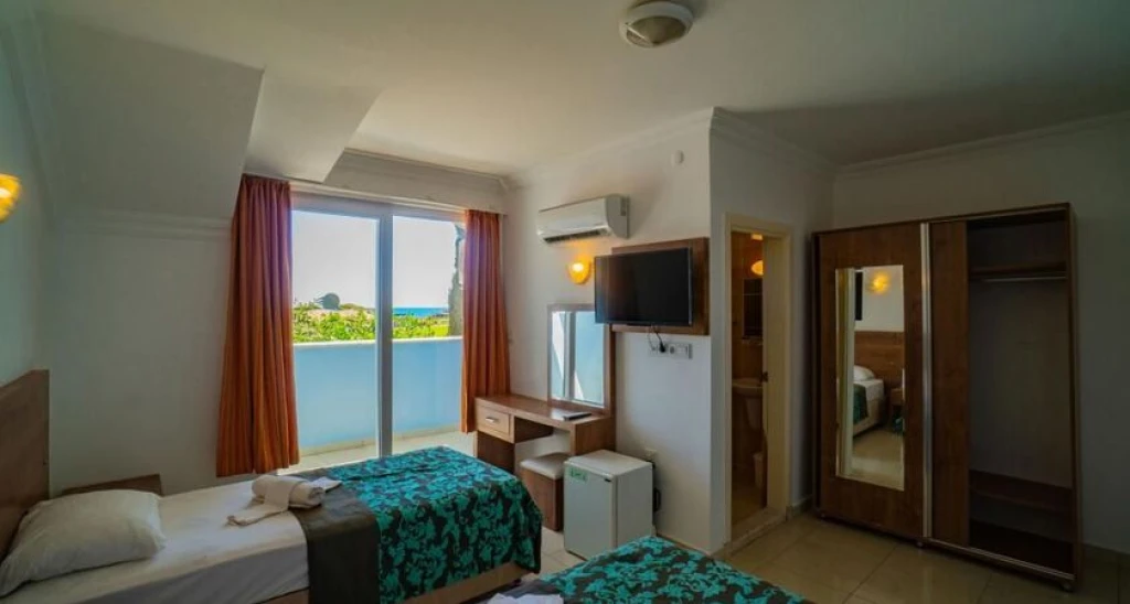Prenses Sealine Beach Hotel