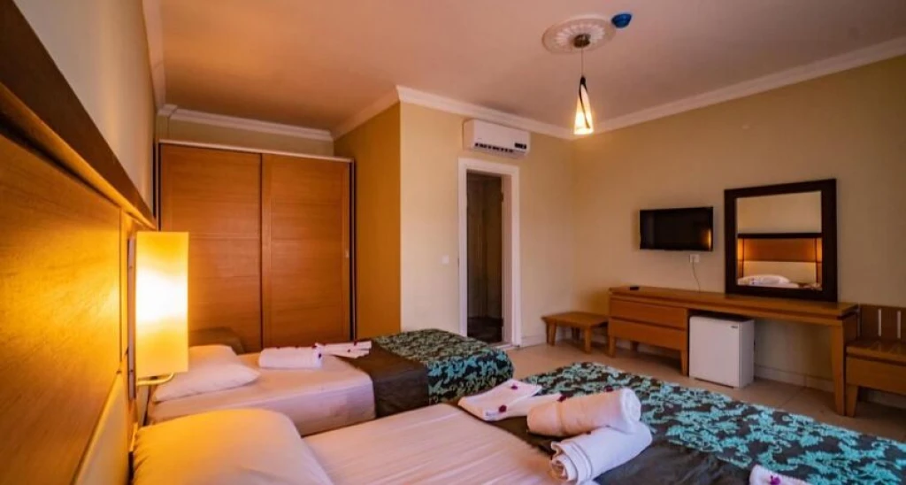 Prenses Sealine Beach Hotel
