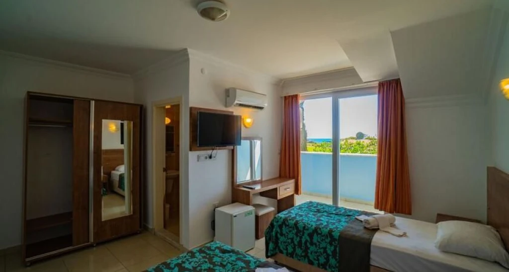 Prenses Sealine Beach Hotel