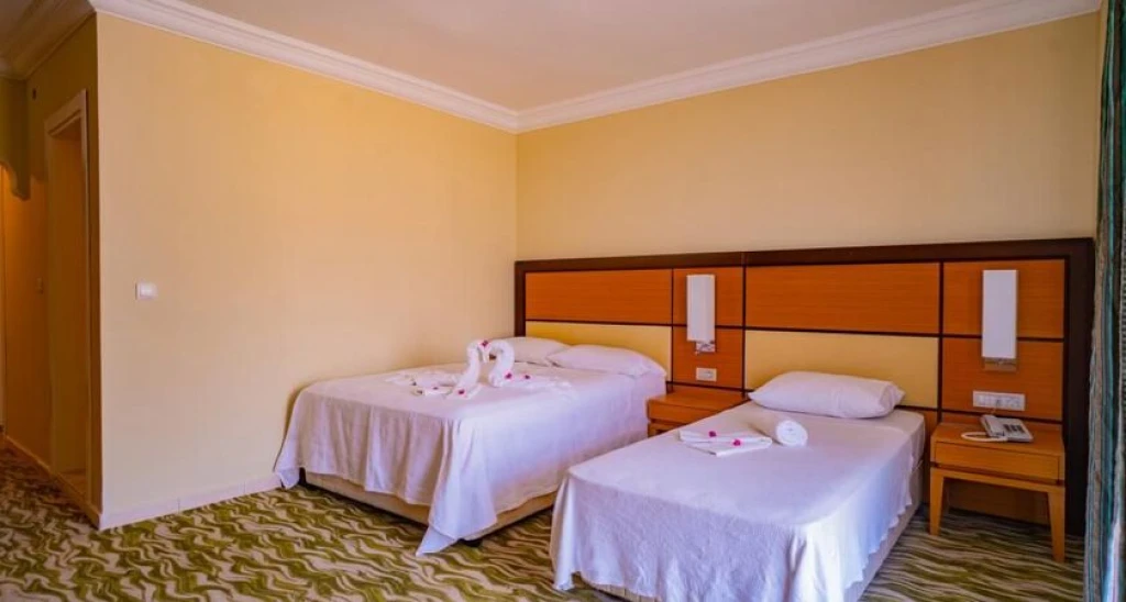 Prenses Sealine Beach Hotel