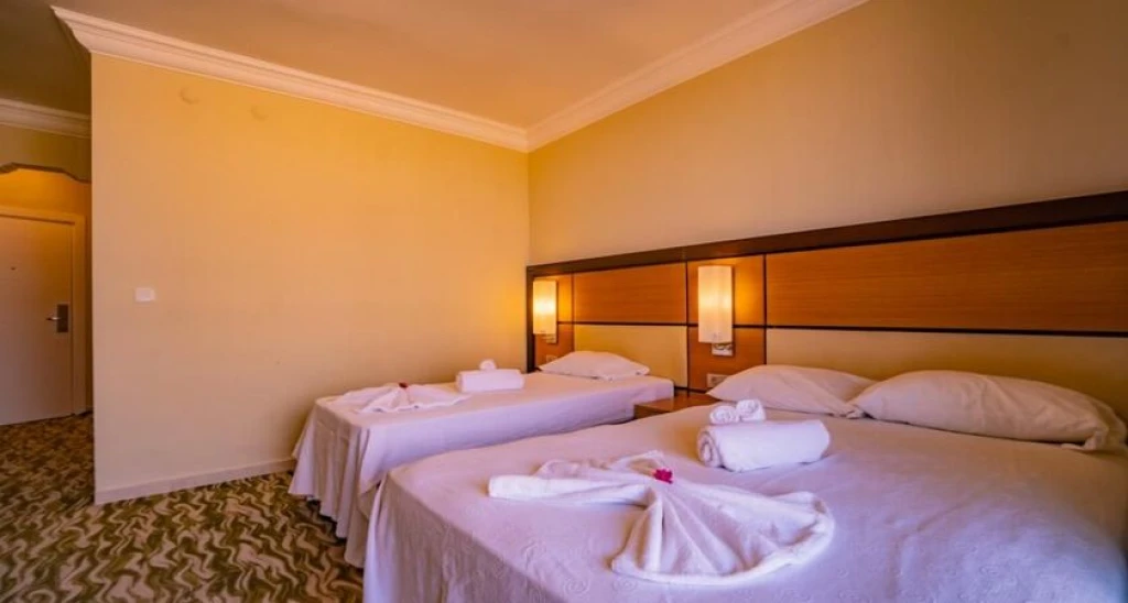Prenses Sealine Beach Hotel