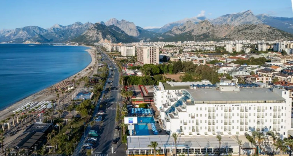 Sealife Family Resort Hotel