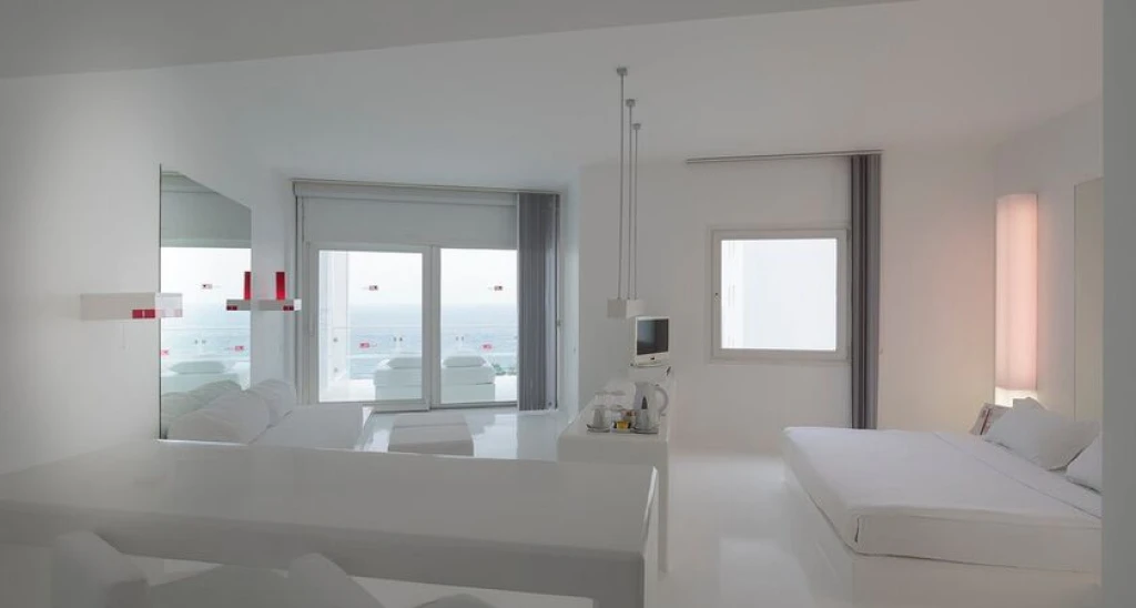 Sunis Hotel Su
