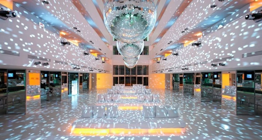 Sunis Hotel Su