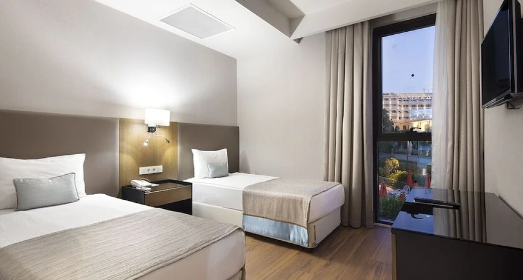 Trendy Lara Hotel